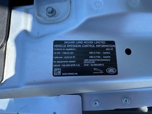 Used 2022 Jaguar F-TYPE R AWD/4WD image 19