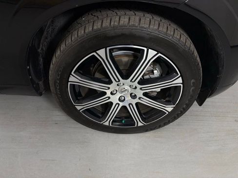 Used 2021 Volvo XC60 T5 Inscription w/ Climate Package AWD/4WD image 10