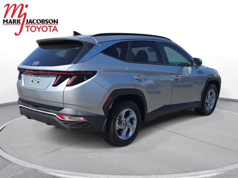 Used 2023 Hyundai Tucson SEL FWD image 5