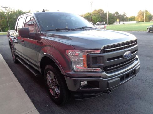 Used 2020 Ford F150 XLT w/ Equipment Group 302A Luxury AWD/4WD image 4