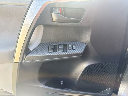 Used 2013 Toyota RAV4 XLE AWD/4WD image 16