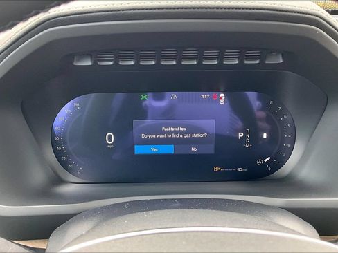New 2026 Volvo XC90 B6 Ultra w/ Protection Package Premier AWD/4WD image 17