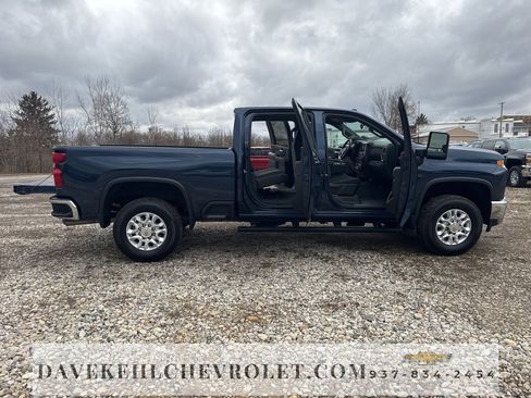 Used 2022 Chevrolet Silverado 2500 LT w/ Convenience Package image 30