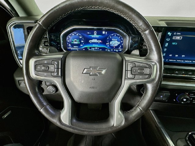 Used 2022 Chevrolet Silverado 1500 RST w/ Convenience Package II AWD/4WD image 14