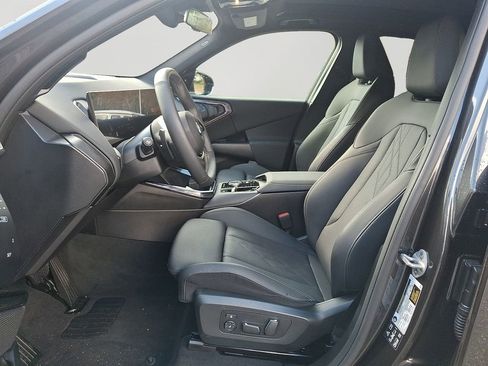 Certified 2025 BMW X3 xDrive30i w/ Convenience Package image 14