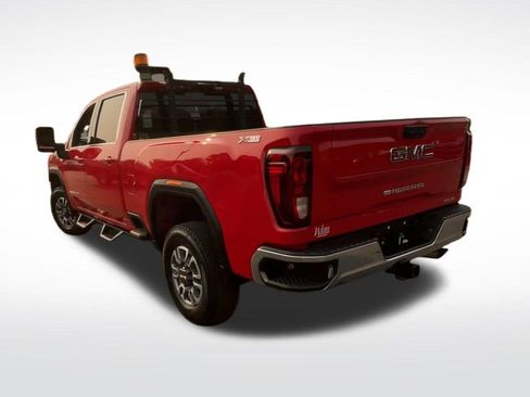 Certified 2022 GMC Sierra 3500 SLE w/ X31 Off-Road Package image 8