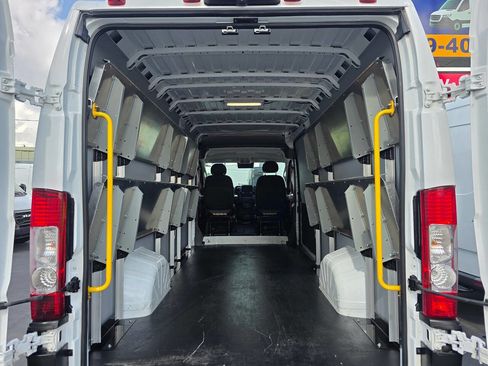 Used 2023 RAM ProMaster 3500 w/ Driver Convenience Group image 11