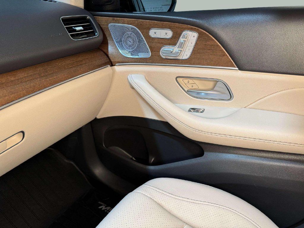 Used 2020 Mercedes-Benz GLE 350 4MATIC image 24