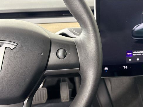 Used 2022 Tesla Model 3 Long Range image 18