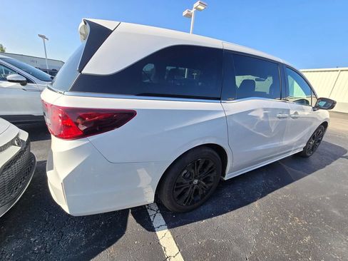 Used 2025 Honda Odyssey Sport-L image 8