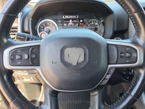 Used 2021 RAM 1500 Big Horn AWD/4WD image 30