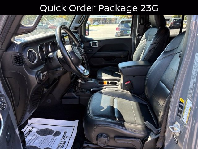 Used 2021 Jeep Gladiator Overland w/ Popular Equipment Package AWD/4WD image 12