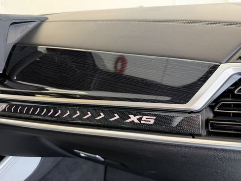 Used 2024 BMW X5 xDrive40i w/ M Sport Package image 45