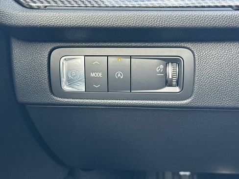 New 2026 Chevrolet Traverse High Country FWD image 39