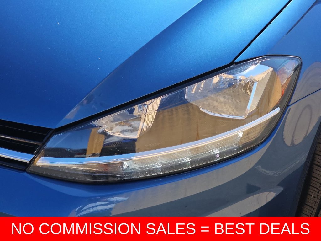 Used 2019 Volkswagen Golf S w/ Driver Assistance Package FWD image 32