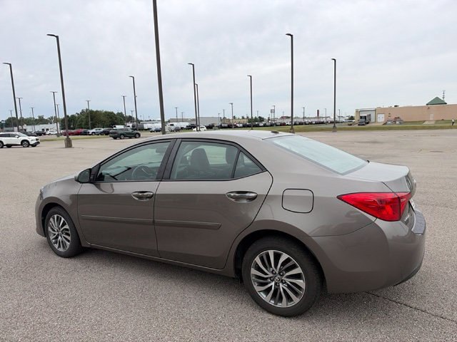Used 2019 Toyota Corolla XLE w/ Body Protection Package FWD image 15