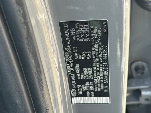 Used 2025 Hyundai Tucson SEL AWD/4WD image 28