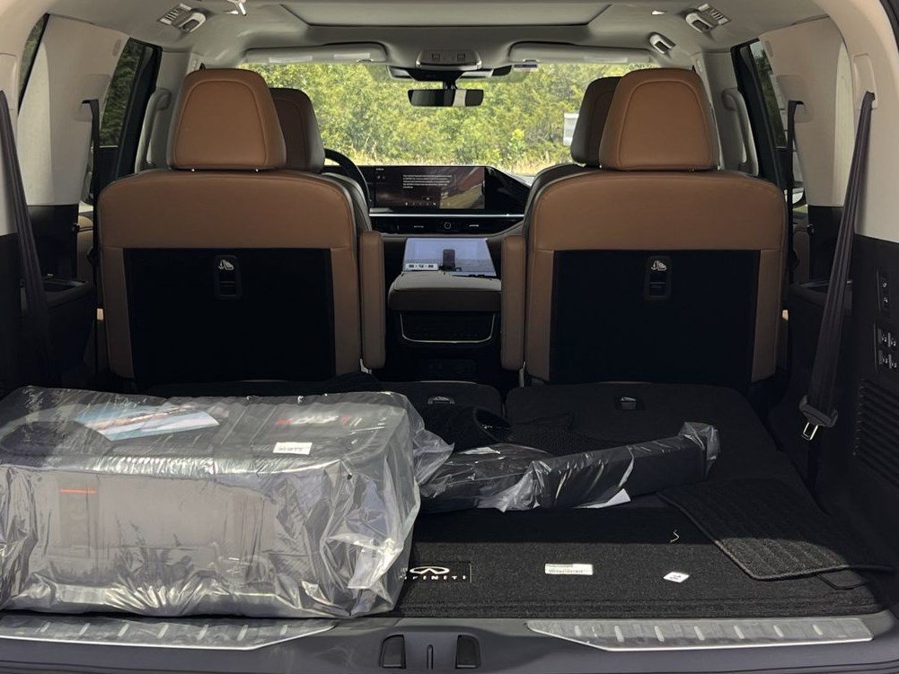 New 2027 INFINITI QX80 Luxe RWD image 26