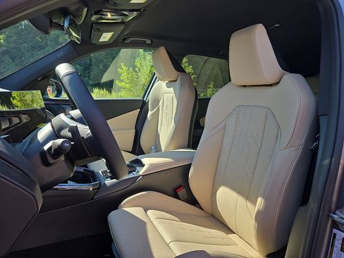 Used 2026 BMW X3 xDrive30 w/ Convenience Package image 6