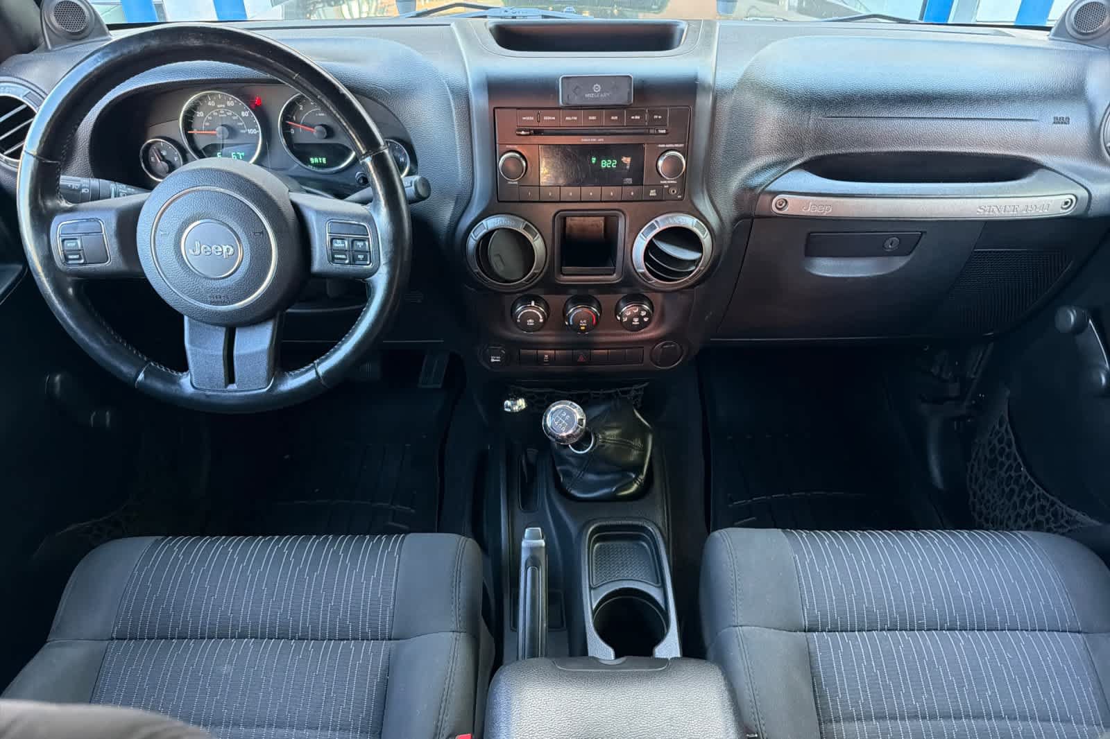 Used 2011 Jeep Wrangler Sport AWD/4WD image 3