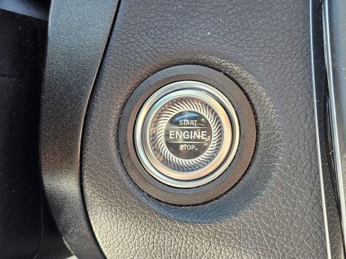 Certified 2022 Mercedes-Benz GLC 300 image 30