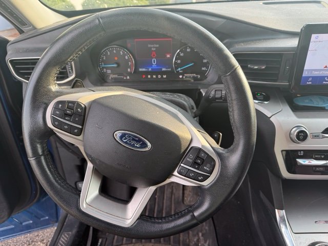 Used 2020 Ford Explorer XLT w/ Equipment Group 202A AWD/4WD image 12