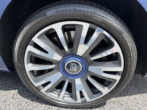 Used 2019 Rolls-Royce Ghost RWD image 9
