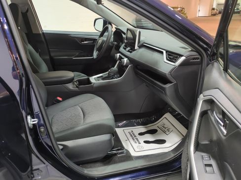 Used 2023 Toyota RAV4 XLE w/ XLE Grade Weather Package AWD/4WD image 9