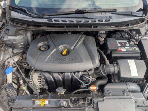 Used 2012 Hyundai Elantra GLS w/ Preferred Pkg 3 image 16