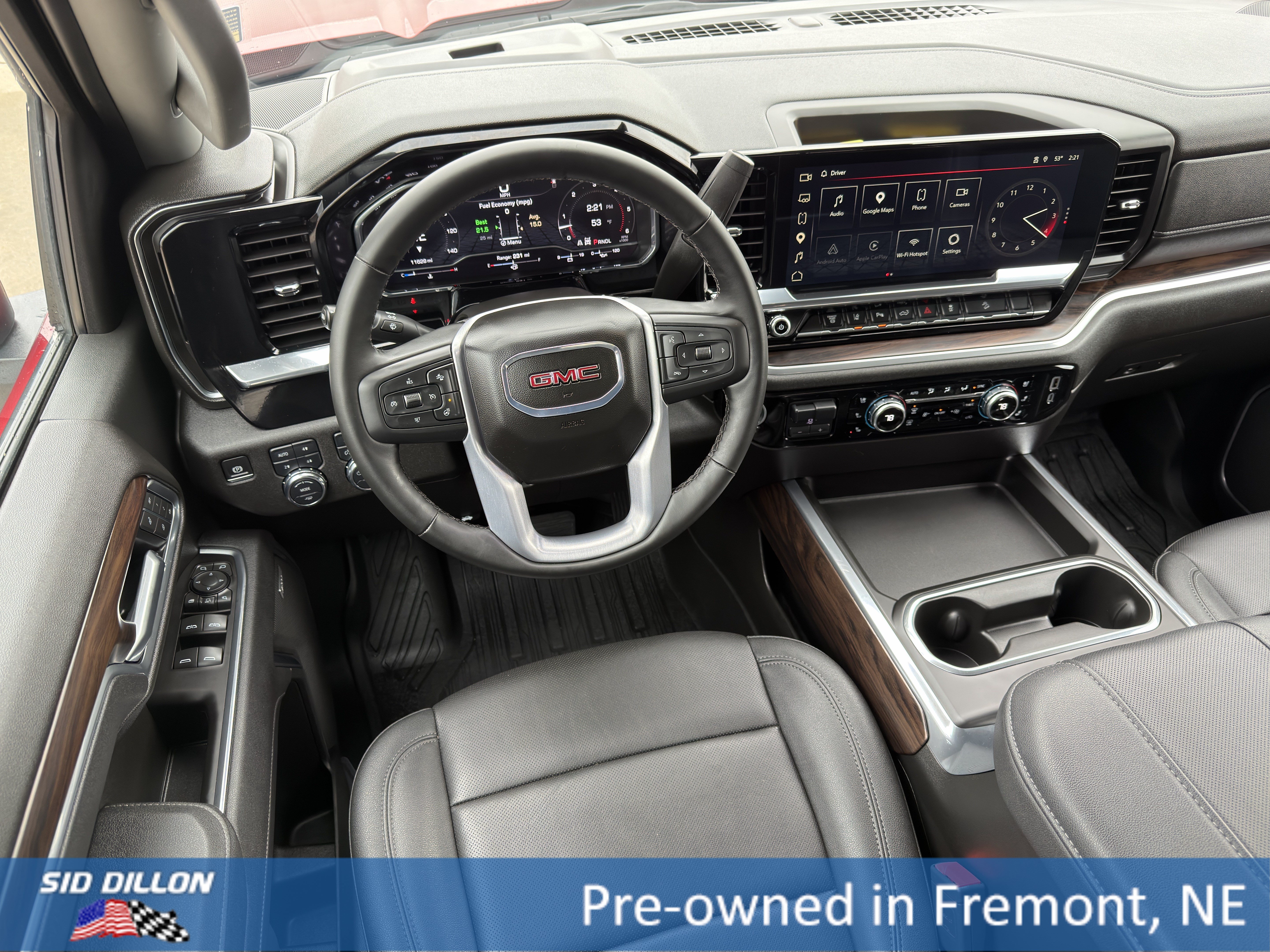 Certified 2025 GMC Sierra 2500 SLT w/ SLT Premium Package AWD/4WD image 8