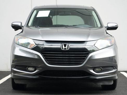 Used 2018 Honda HR-V EX image 6