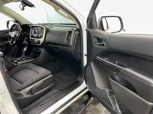 Certified 2022 GMC Canyon Elevation w/ Trailering Package image 35