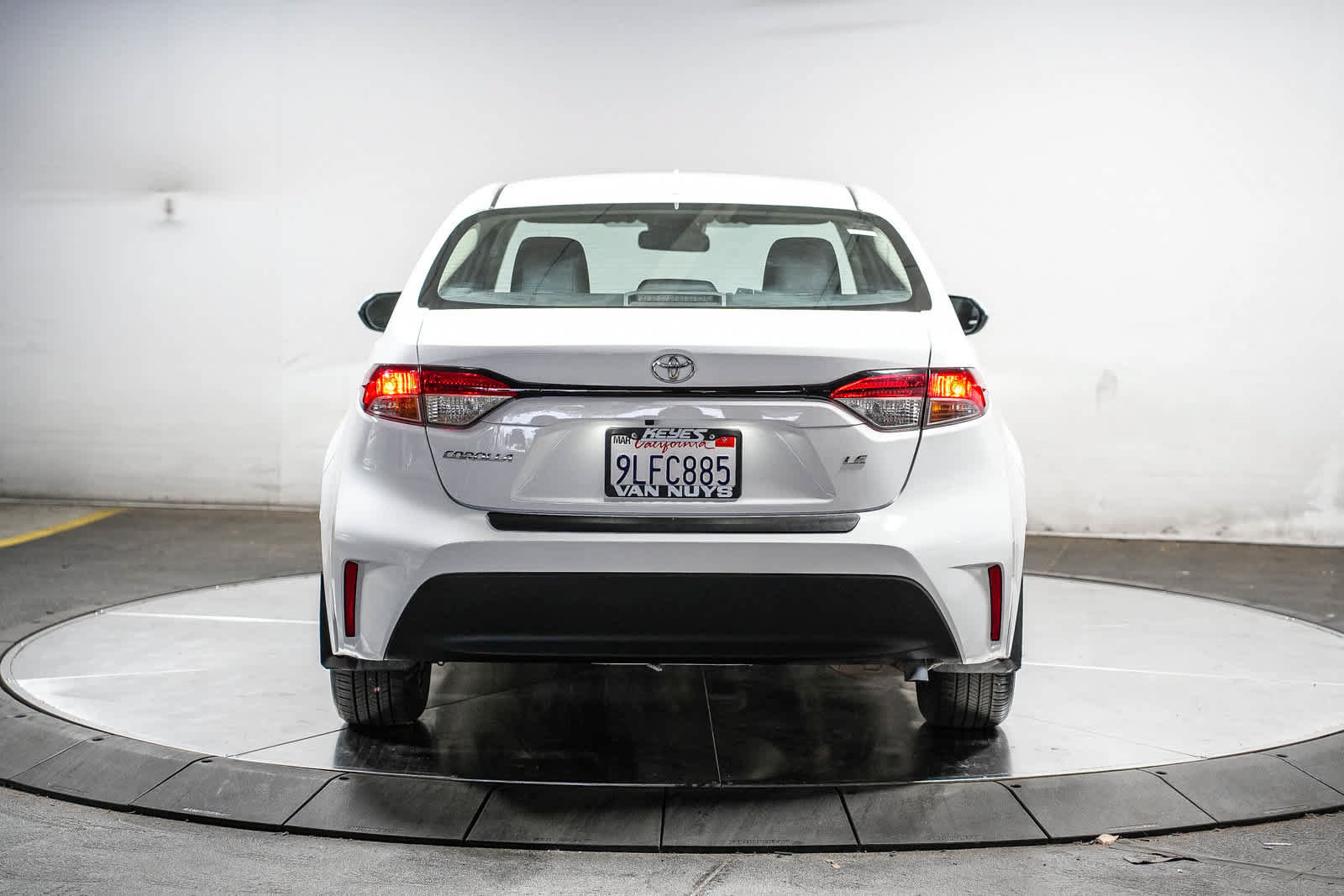 Certified 2024 Toyota Corolla LE FWD image 4