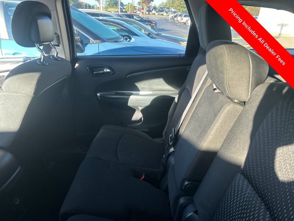 Used 2016 Dodge Journey SXT w/ Comfort/Convenience Group FWD image 9