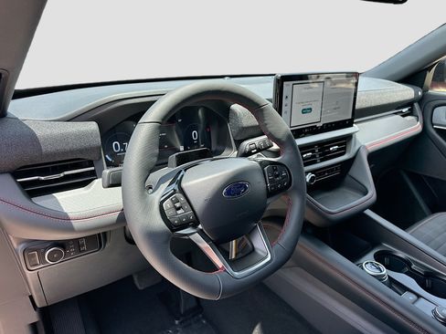 New 2026 Ford Explorer ST-Line w/ ST-Line Street Pack RWD image 6