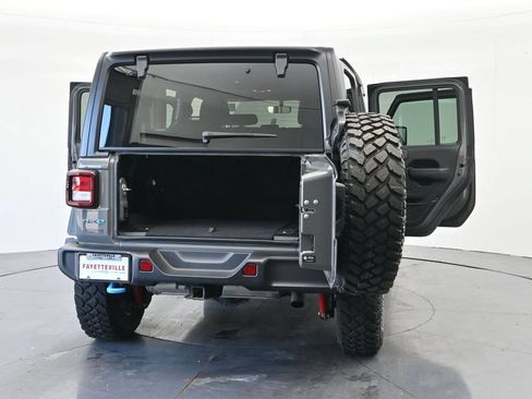 Used 2023 Jeep Wrangler Unlimited w/ Cold Weather Group AWD/4WD image 42