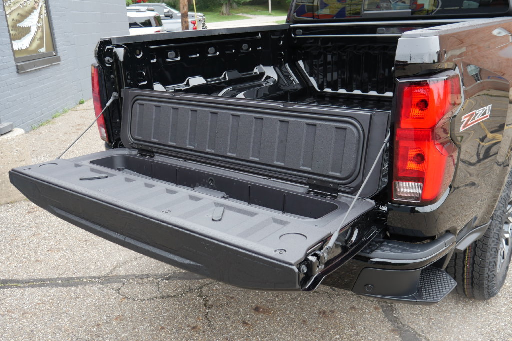 New 2026 Chevrolet Colorado Z71 w/ Technology Package AWD/4WD image 8