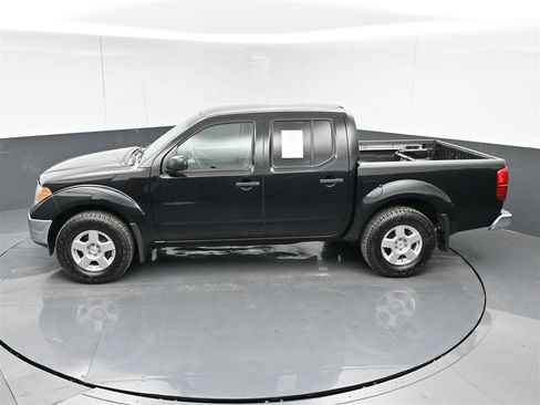 Used 2007 Nissan Frontier SE w/ SE Value Truck Pkg image 26