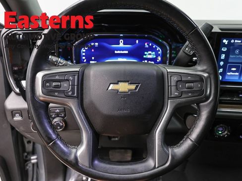 Used 2023 Chevrolet Silverado 1500 LT AWD/4WD image 10