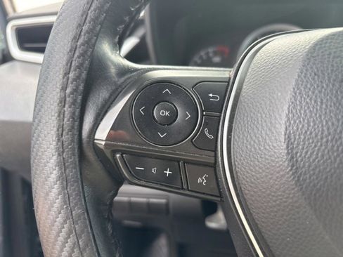 Used 2020 Toyota Corolla SE image 12