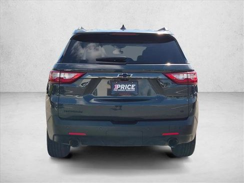 Used 2019 Chevrolet Traverse LT w/ LT Premium Package FWD image 7