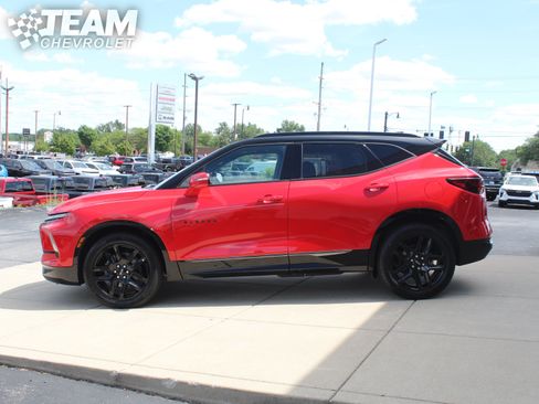 Certified 2023 Chevrolet Blazer RS w/ Driver Confidence II Package AWD/4WD image 7