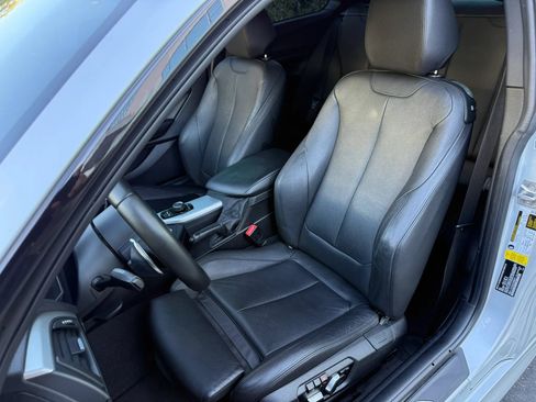 Used 2016 BMW M235i Coupe RWD image 12