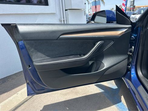 Used 2023 Tesla Model 3 Standard Range RWD image 15