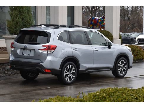 Used 2020 Subaru Forester Limited w/ Popular Package #3 image 4