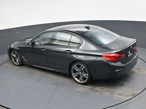 Used 2018 BMW M550i xDrive image 25