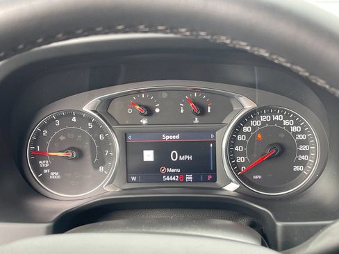 Used 2023 GMC Acadia SLT image 30