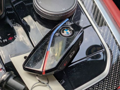 Used 2025 BMW X5 M Competition w/ Executive Package image 29