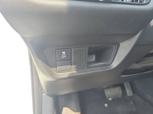 Used 2024 Honda HR-V LX image 12