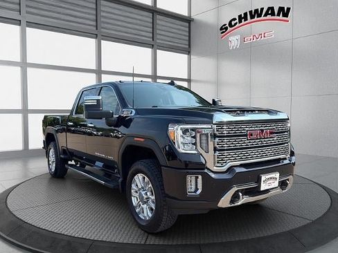 Used 2022 GMC Sierra 3500 Denali w/ Denali Ultimate Package AWD/4WD image 2